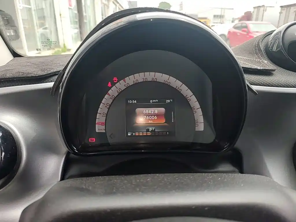 smart Smart Fortwo — миниатюра 12
