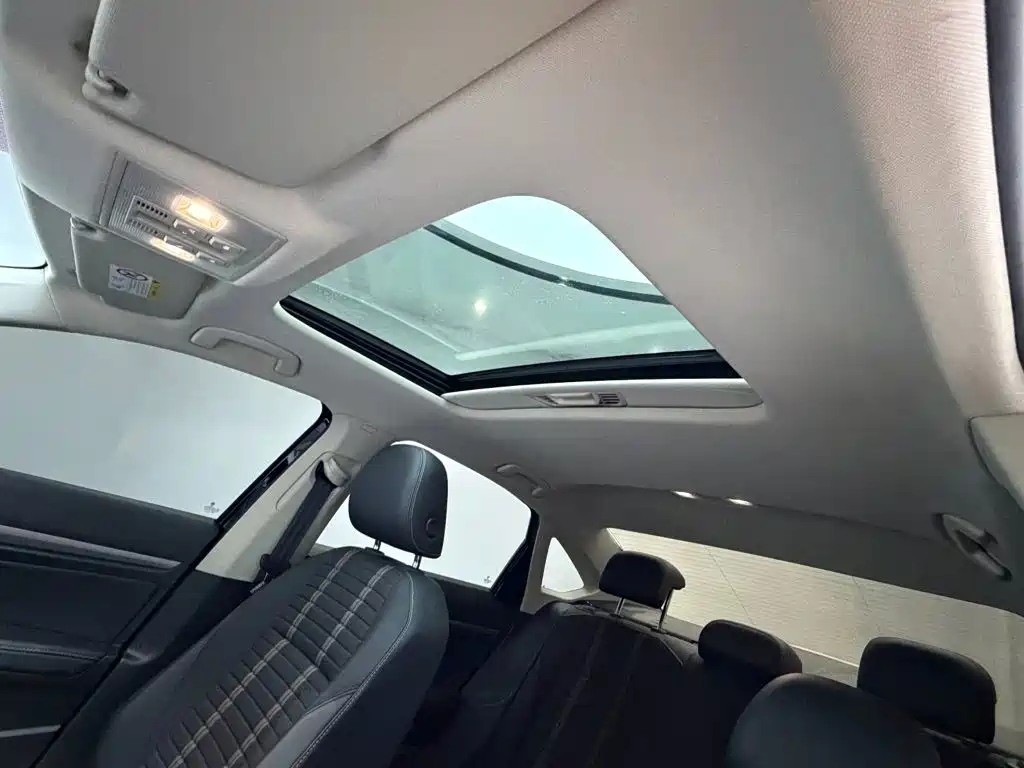 Volkswagen Lavida — миниатюра 15