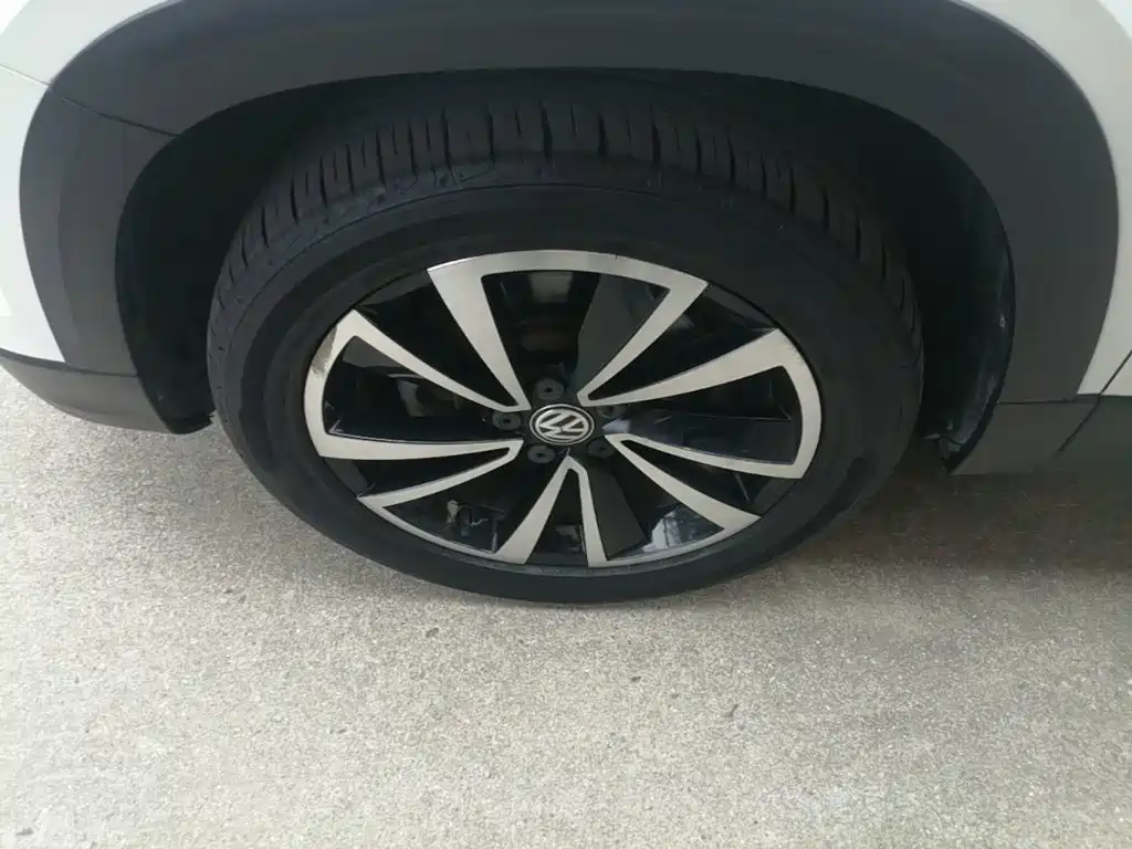 Volkswagen Tharu — миниатюра 23