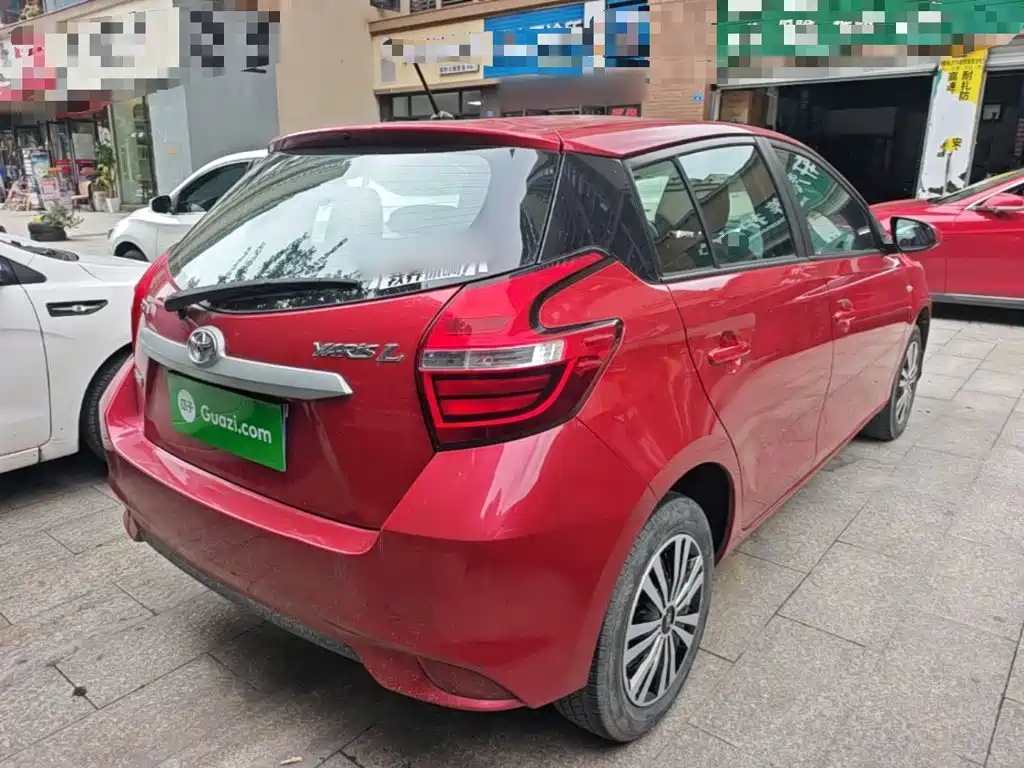 Toyota Yaris L — миниатюра 7