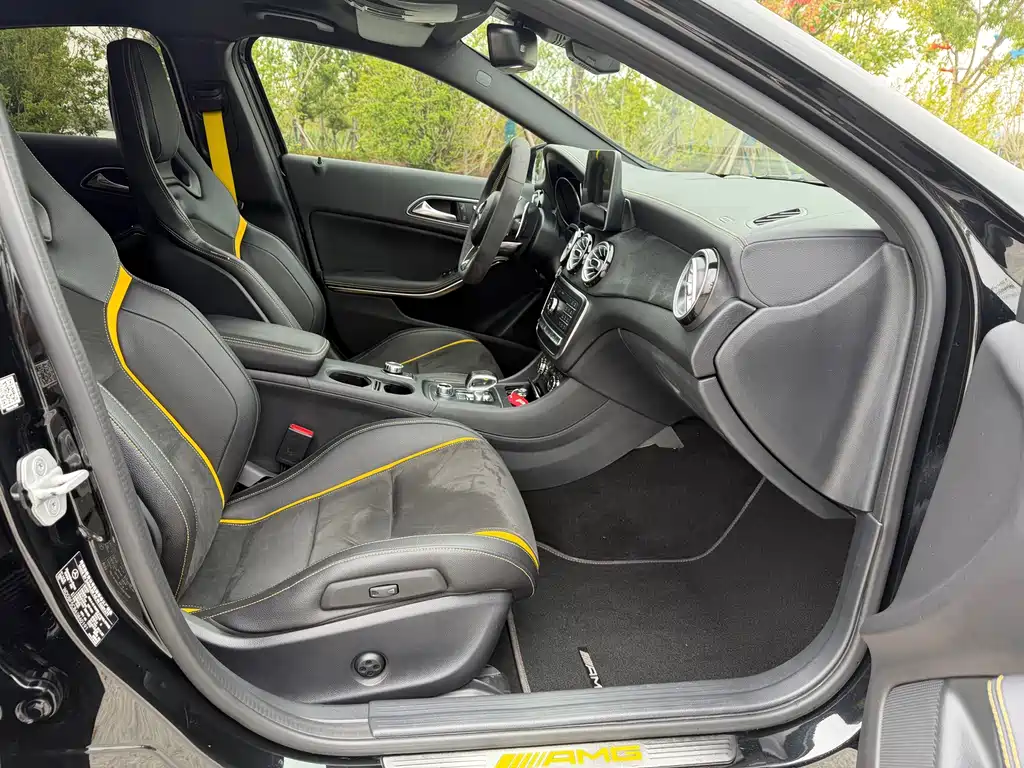 Mercedes-Benz A-Class AMG (Import) — миниатюра 13