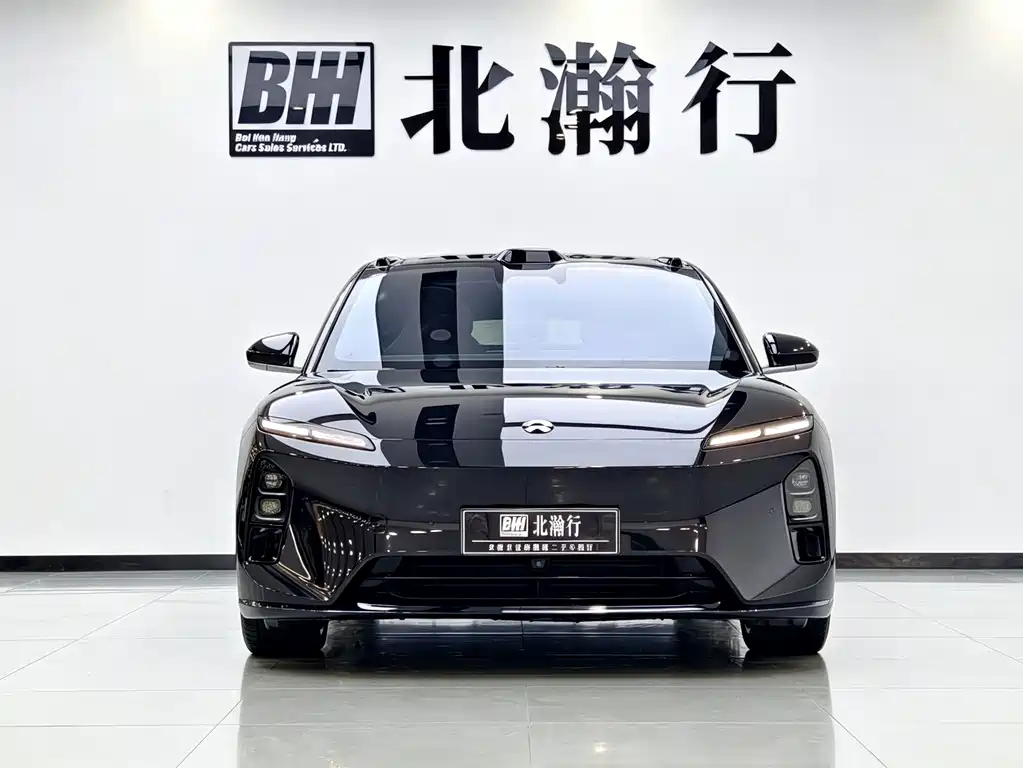 NIO ET5T — миниатюра 2