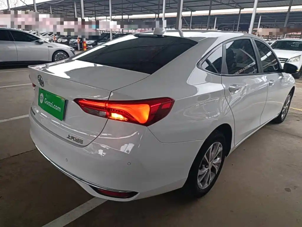 Buick Verano — миниатюра 7