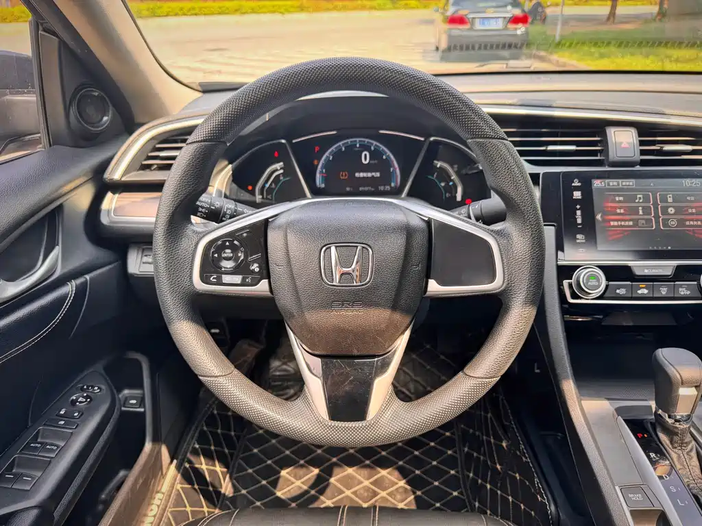 Honda Civic — миниатюра 8