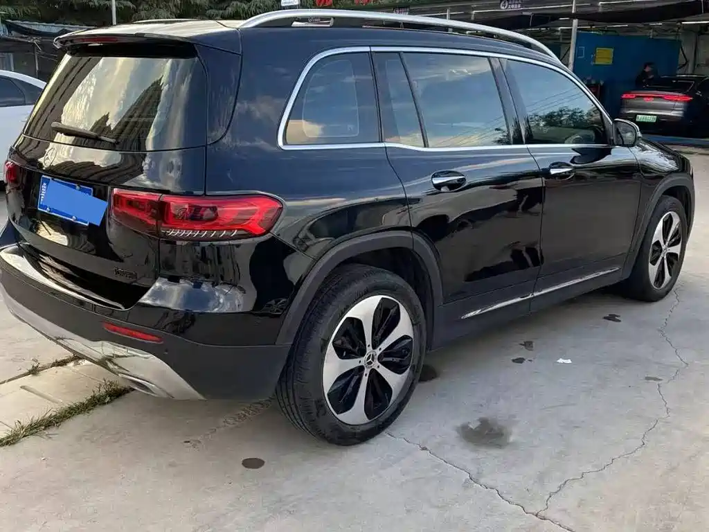 Mercedes-Benz GLB — миниатюра 5