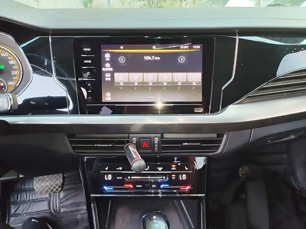 Volkswagen Passat — миниатюра 13