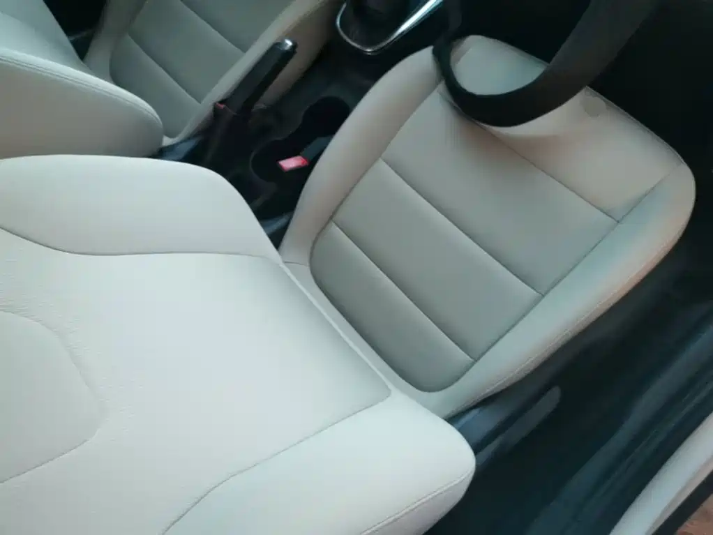 Buick Excelle — миниатюра 25
