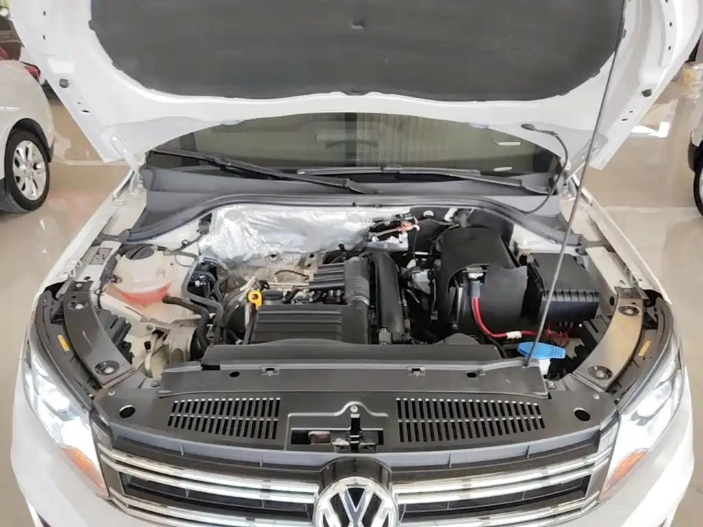 Volkswagen Tiguan — миниатюра 20