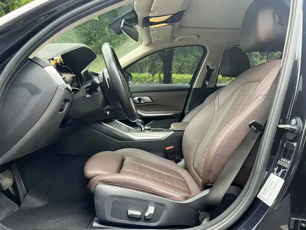 BMW 3 Series — миниатюра 4