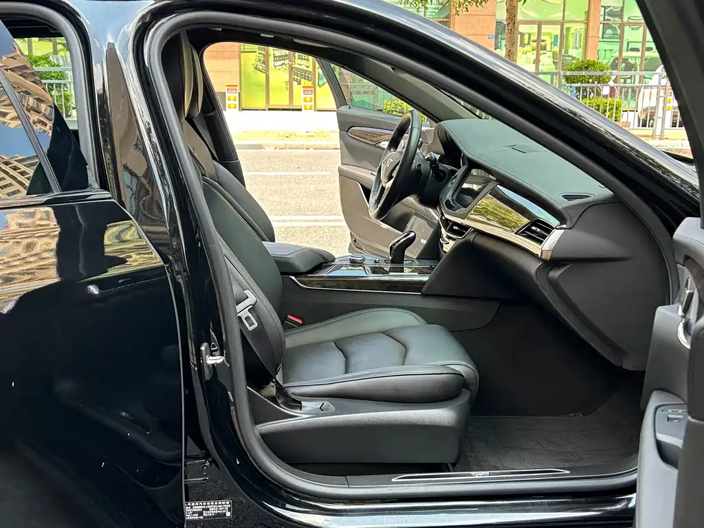 Cadillac CT6 2021 28T Luxury Sport
