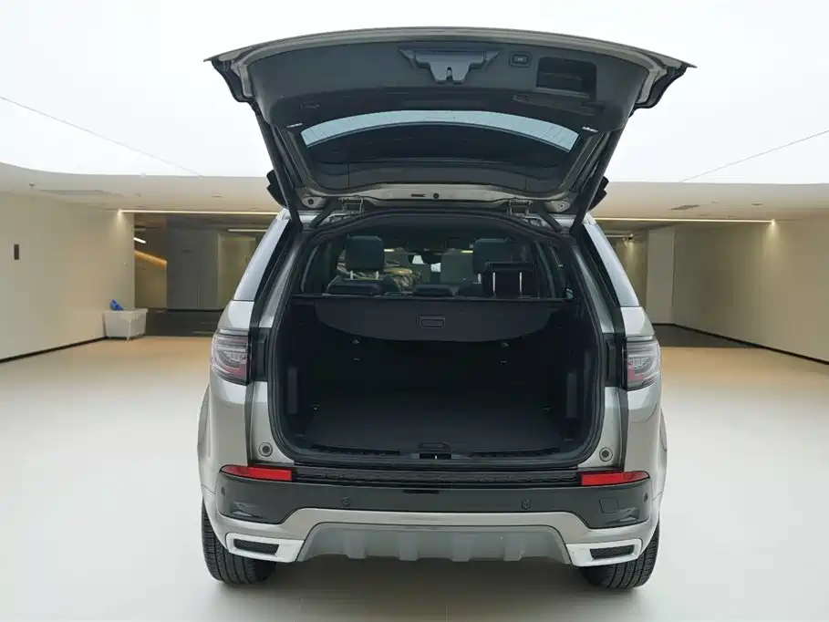 LAND ROVER DISCOVER SPORTS