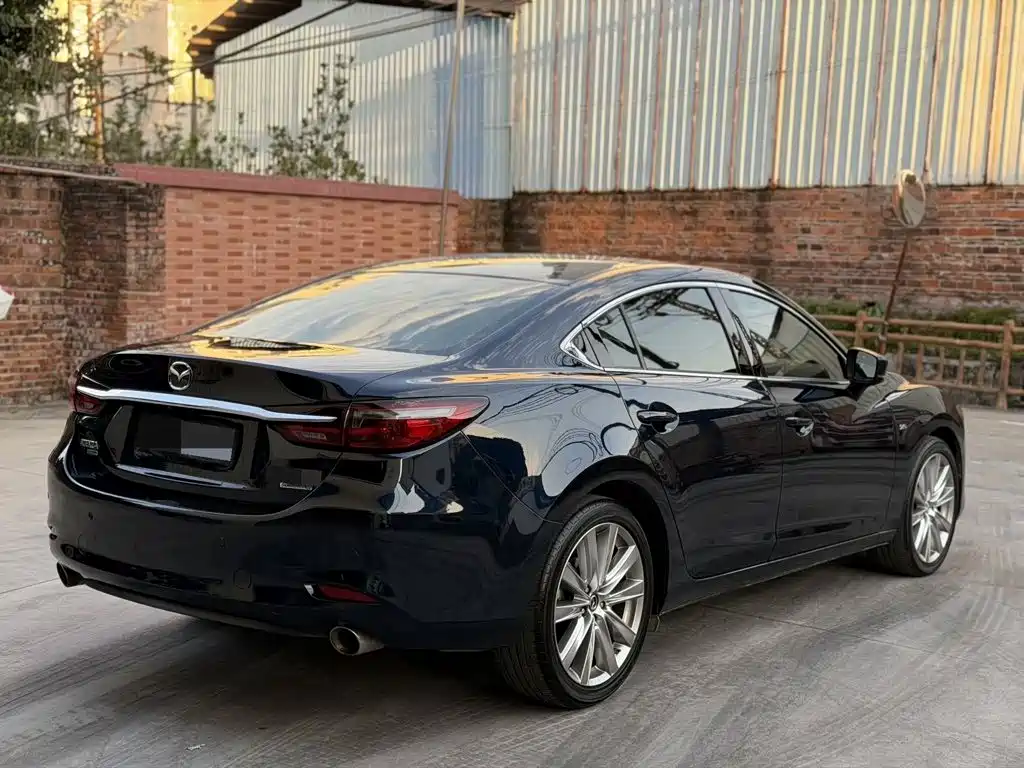 Mazda Atenza — миниатюра 5