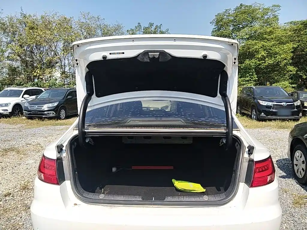 Geely Emgrand GL — миниатюра 19
