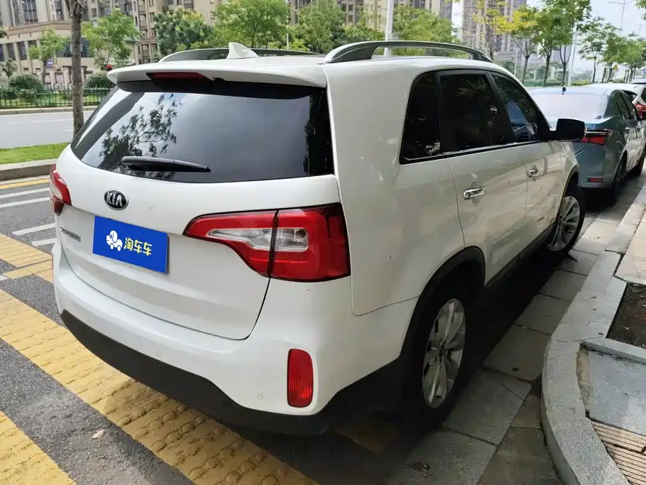 Kia Sorento — миниатюра 3