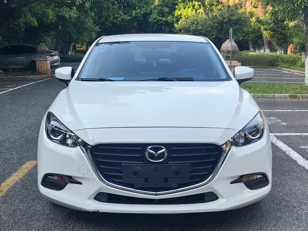 MAZDA  3 ANGKESAILA
