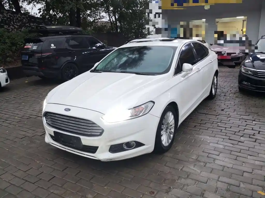 Ford Mondeo 2014