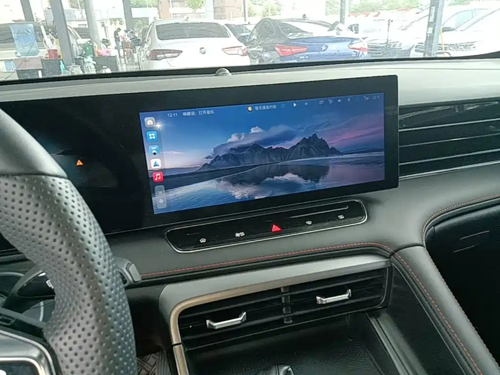 Roewe RX5 — миниатюра 13
