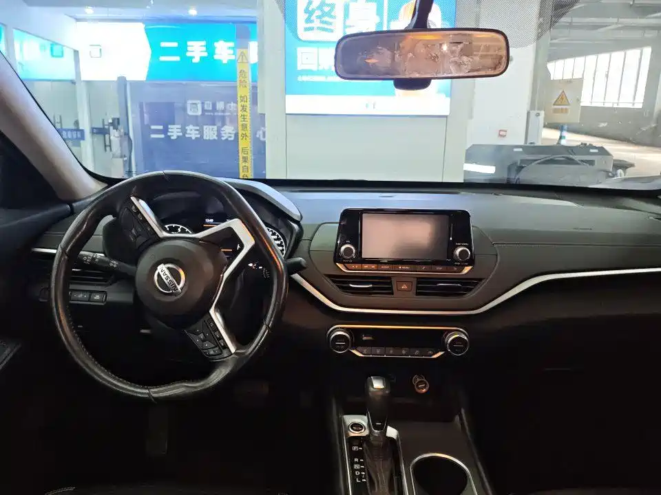 Nissan Teana — миниатюра 6