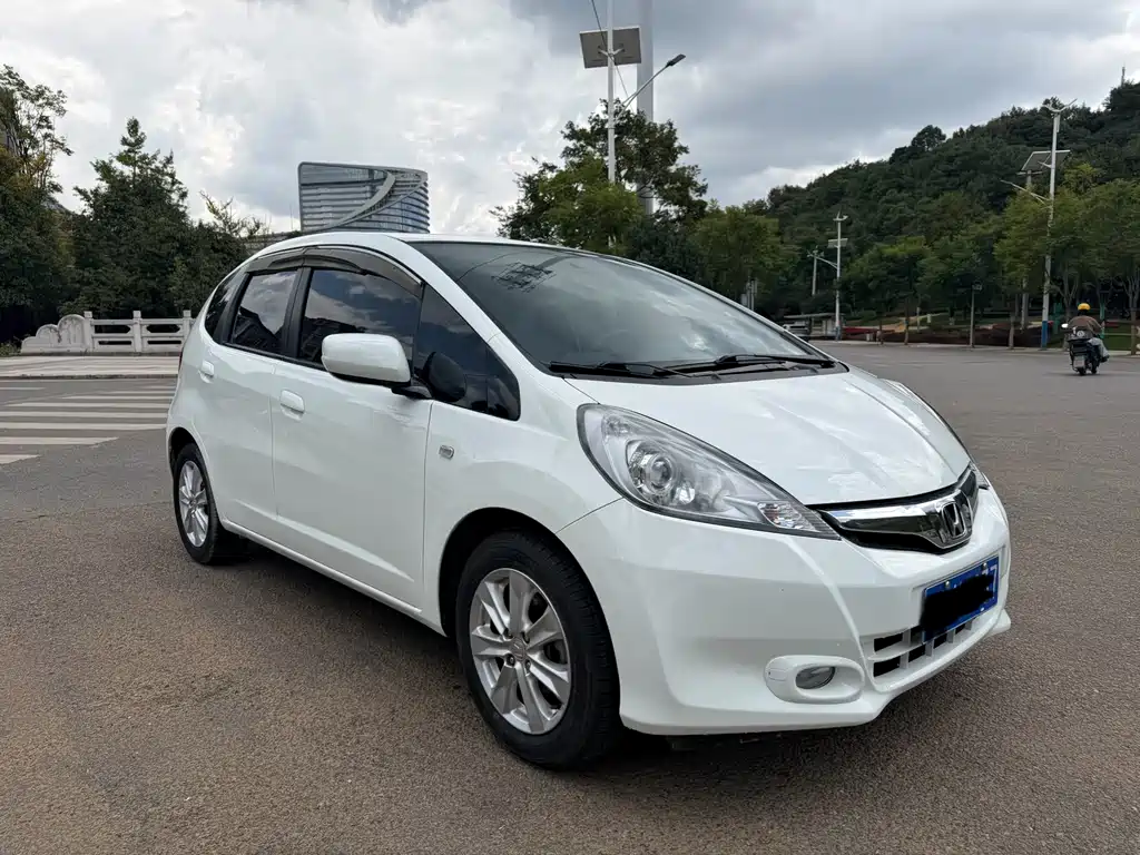 Honda Fit — миниатюра 3