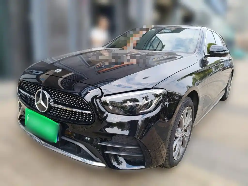 Mercedes-Benz E-Class — миниатюра 2