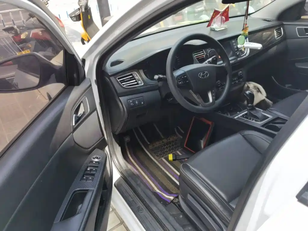 Hyundai Mistra — миниатюра 16