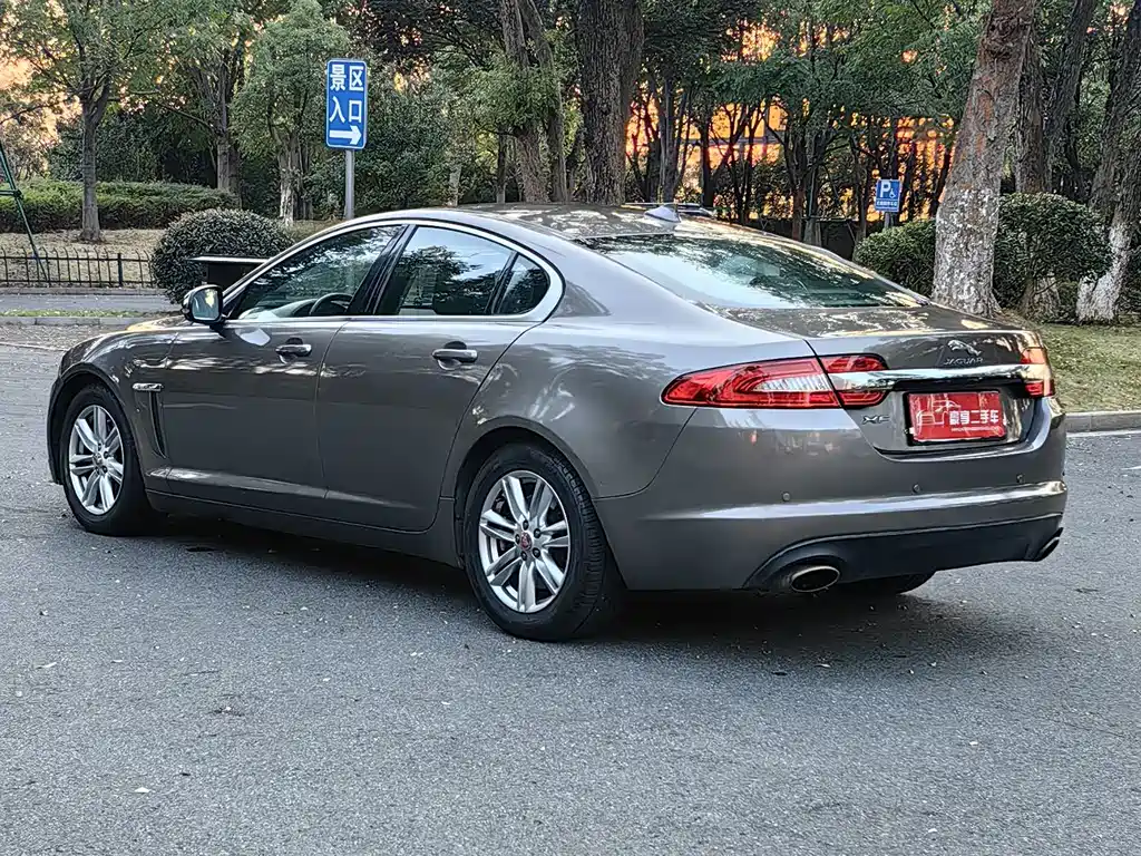 Jaguar XF — миниатюра 11