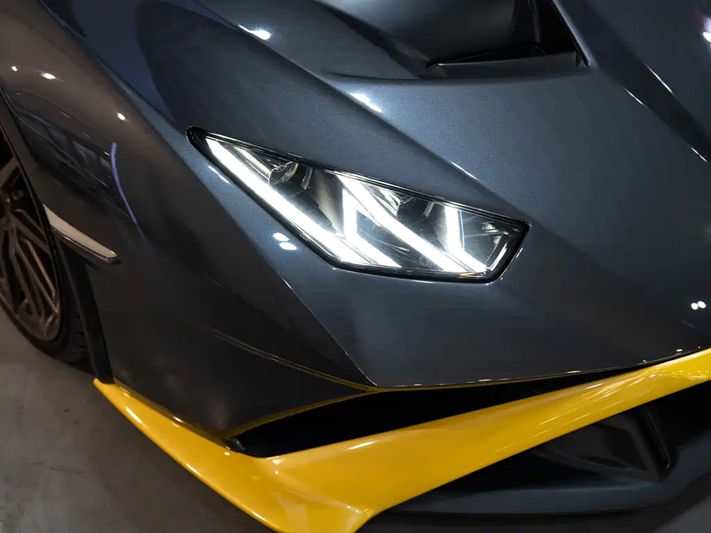Lamborghini Huracán — миниатюра 5