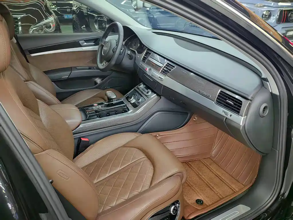Audi S8 2014 S8 4.0TFSI quattro