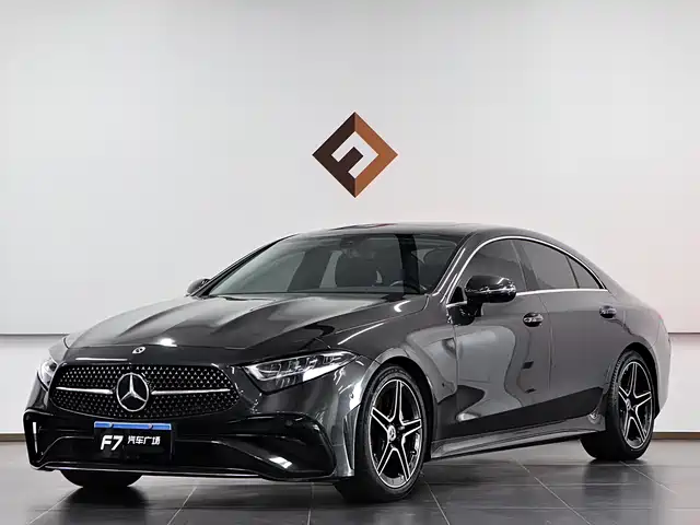 MERCEDES-BENZ CLS