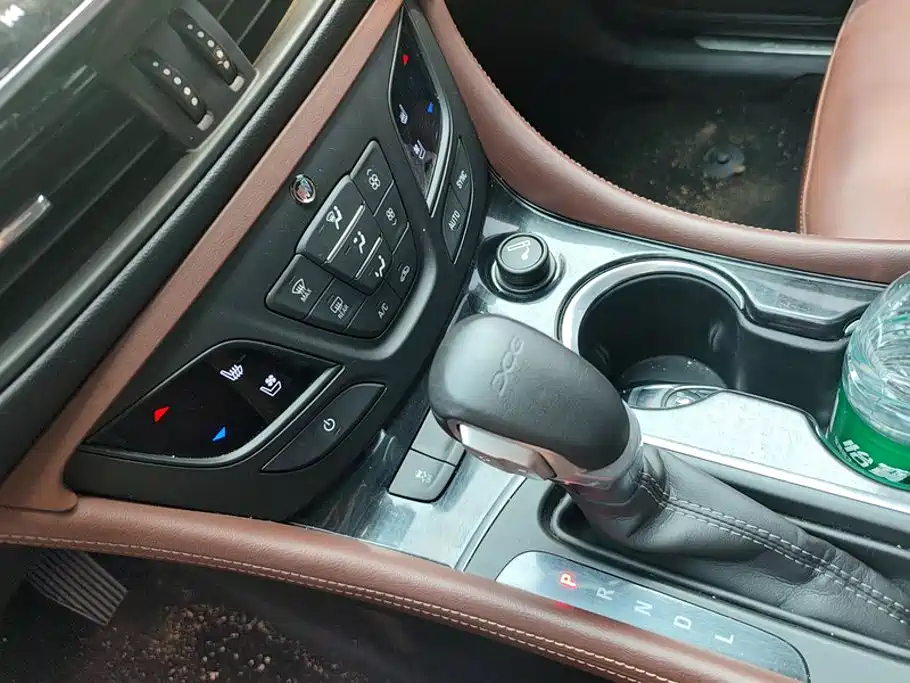 Buick Envision Plus — миниатюра 16