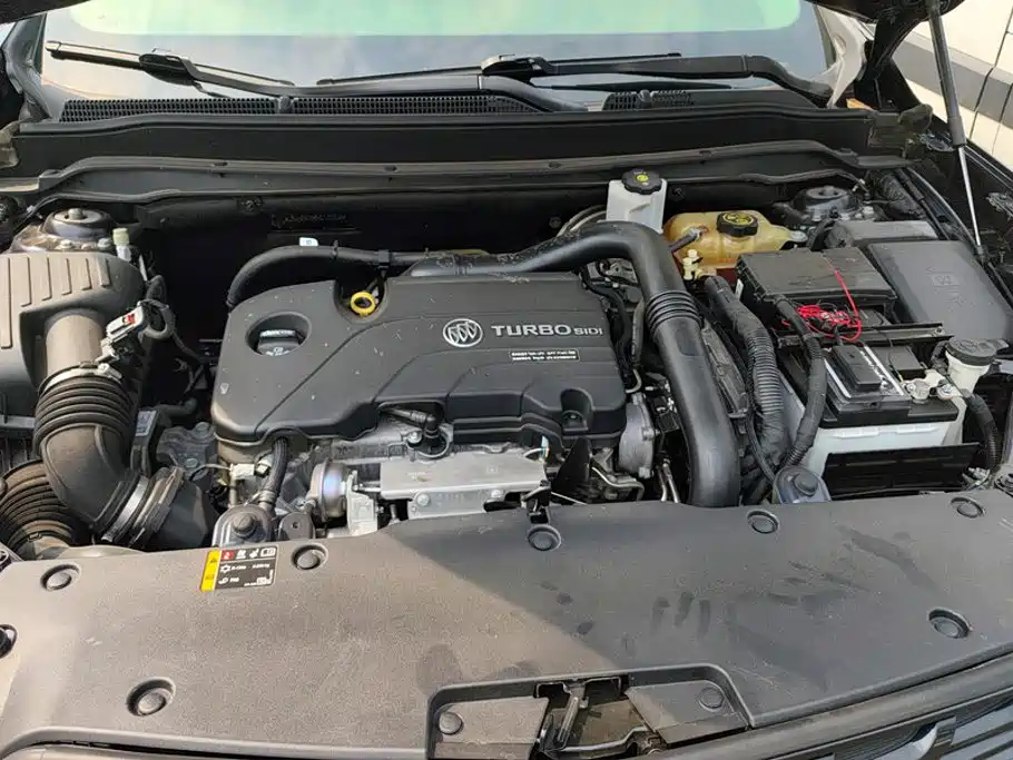 Buick Envision Plus — миниатюра 10