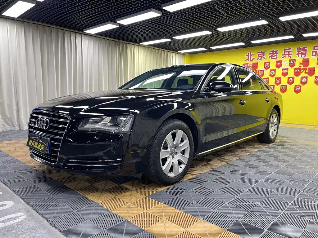 Audi A8 2011