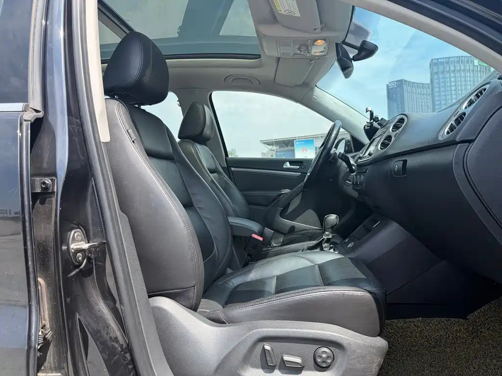 Volkswagen Tiguan — миниатюра 9