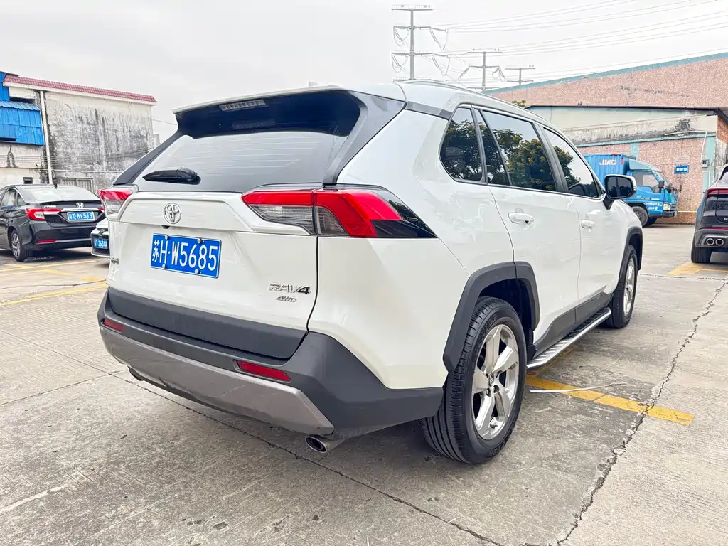 TOYOTA RAV4 RONGFANG