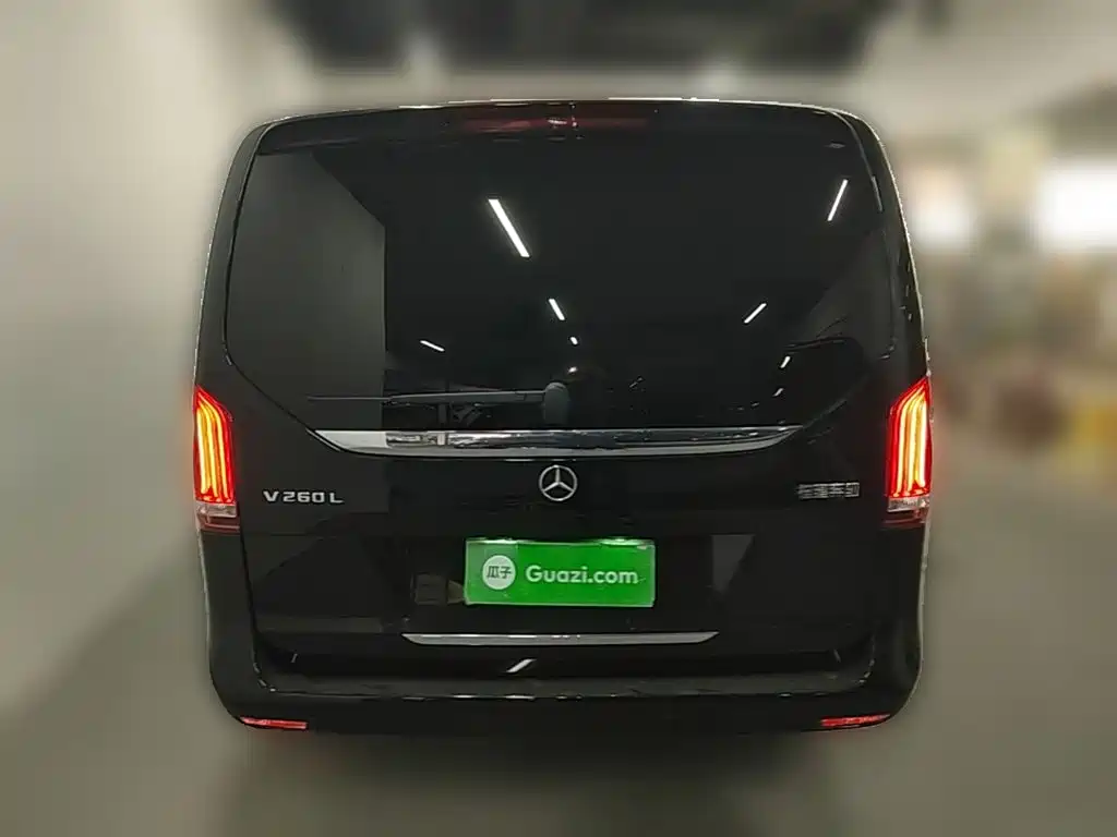Mercedes-Benz V-Class — миниатюра 10