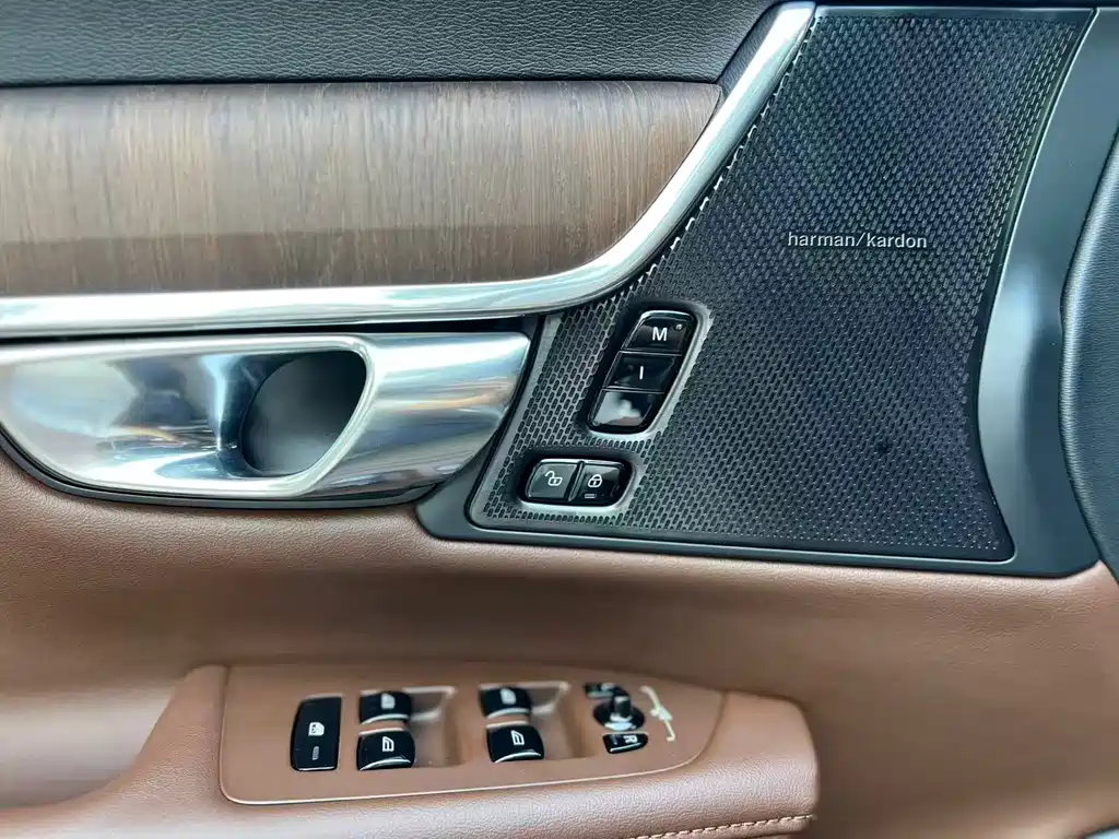 Volvo V90 — миниатюра 9