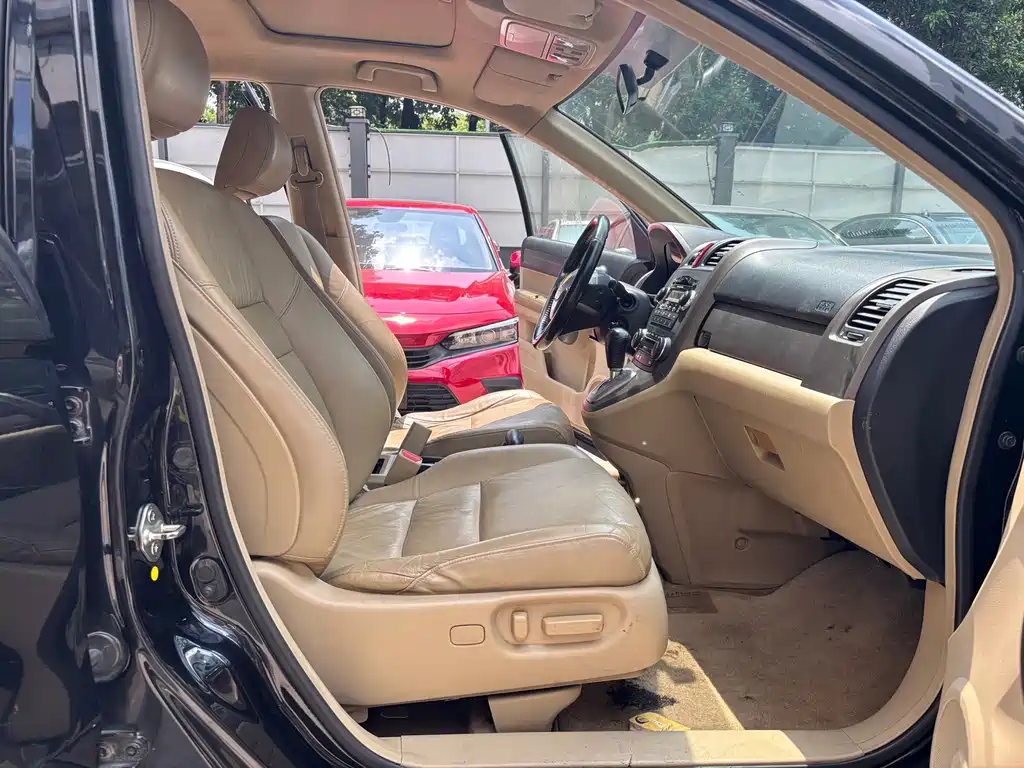 Honda CR-V — миниатюра 10