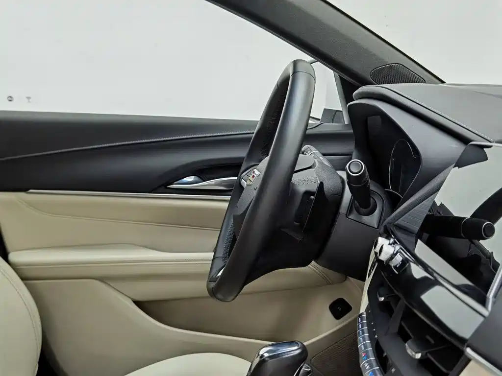 Cadillac CT4 — миниатюра 22