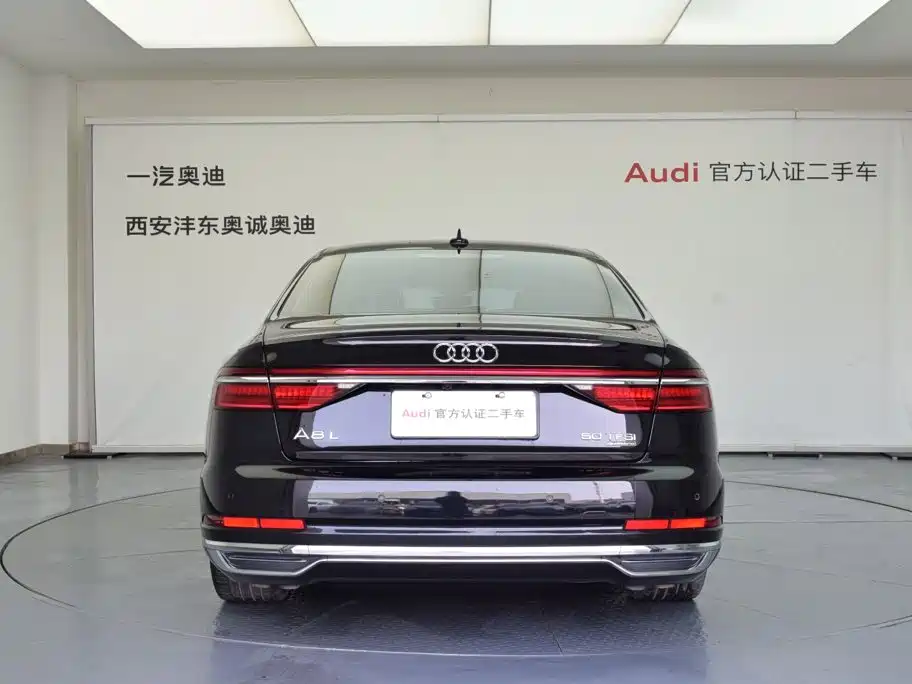 Audi A8 — миниатюра 4