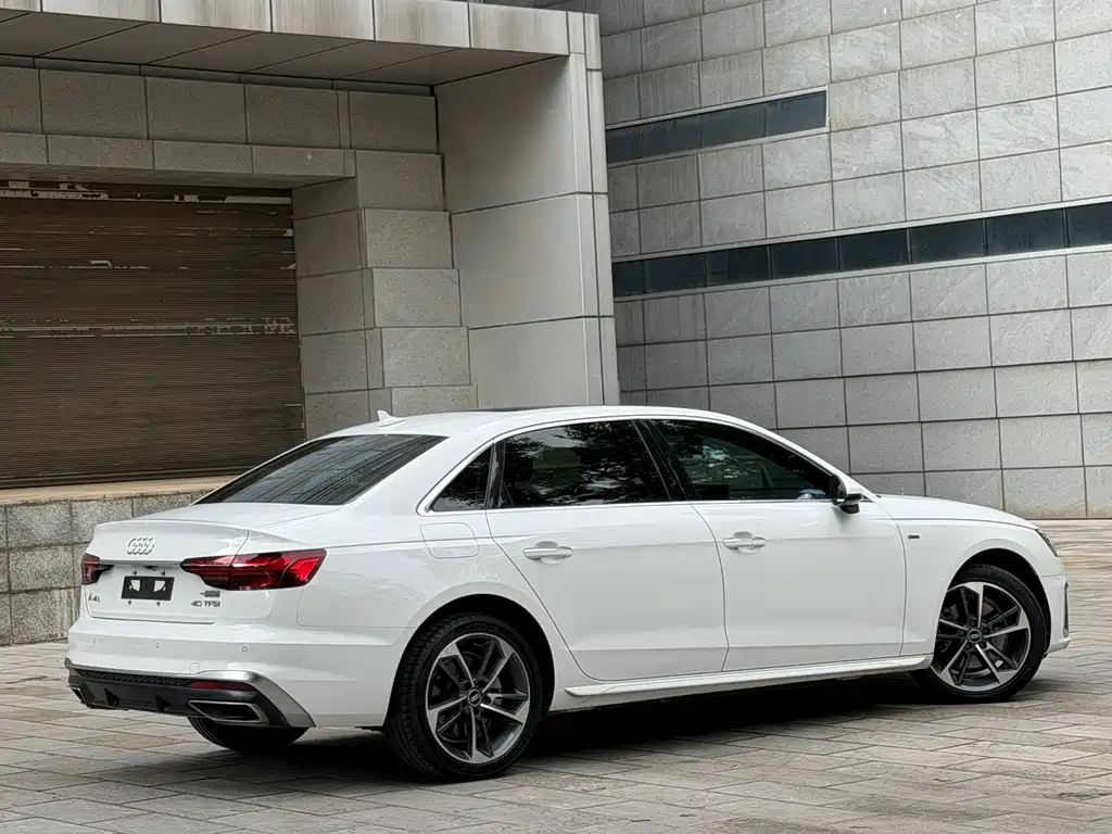 Audi A4L — миниатюра 8