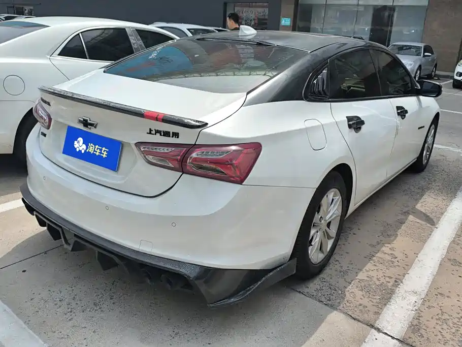 Chevrolet Malibu XL — миниатюра 3