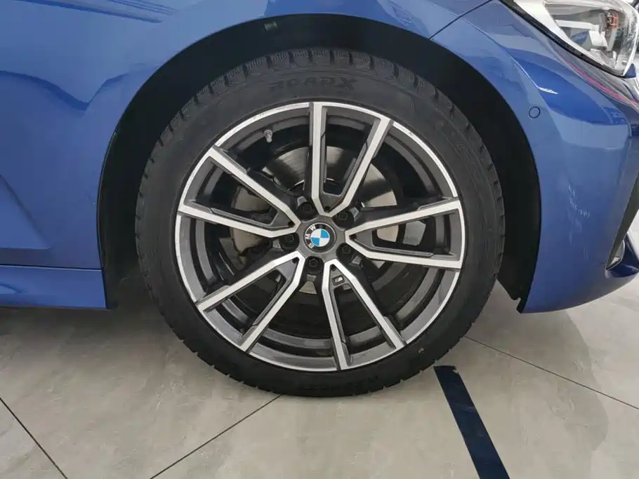 BMW 3 Series — миниатюра 6