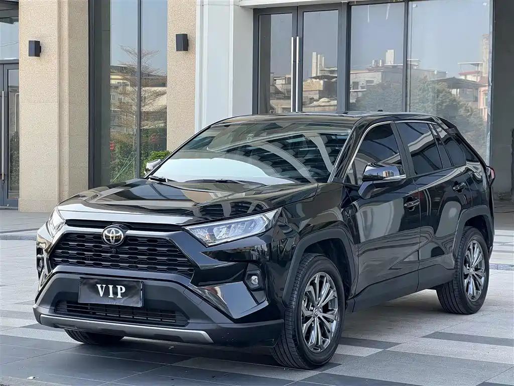 Toyota RAV4 2024