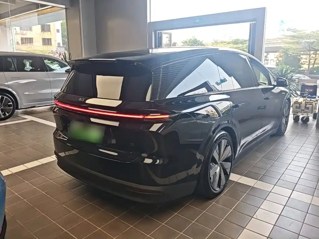 Li Auto Li i8 — миниатюра 7