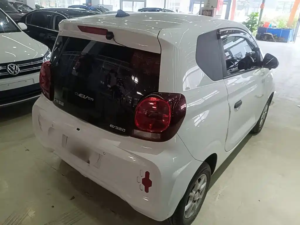 Roewe Clever — миниатюра 7