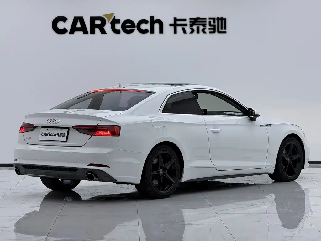 Audi A5 (Import) — миниатюра 11