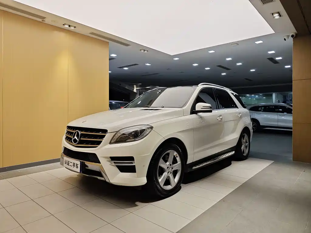 Mercedes-Benz M-Class 2014