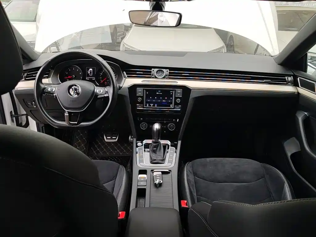 Volkswagen CC — миниатюра 10