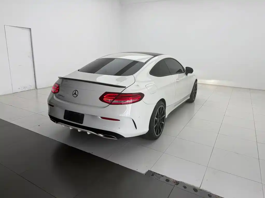 Mercedes-Benz C-Class (Import) — миниатюра 9