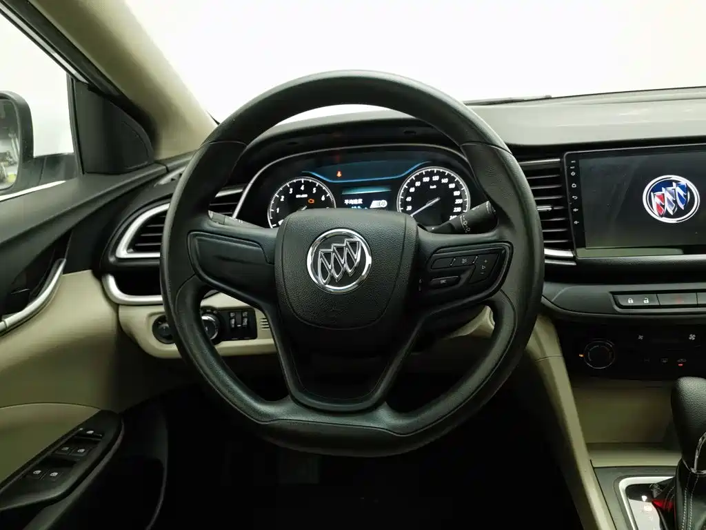 Buick Excelle — миниатюра 11